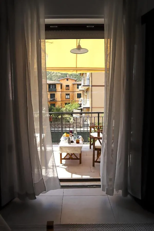 Vaarak Bed & Breakfast Bosa