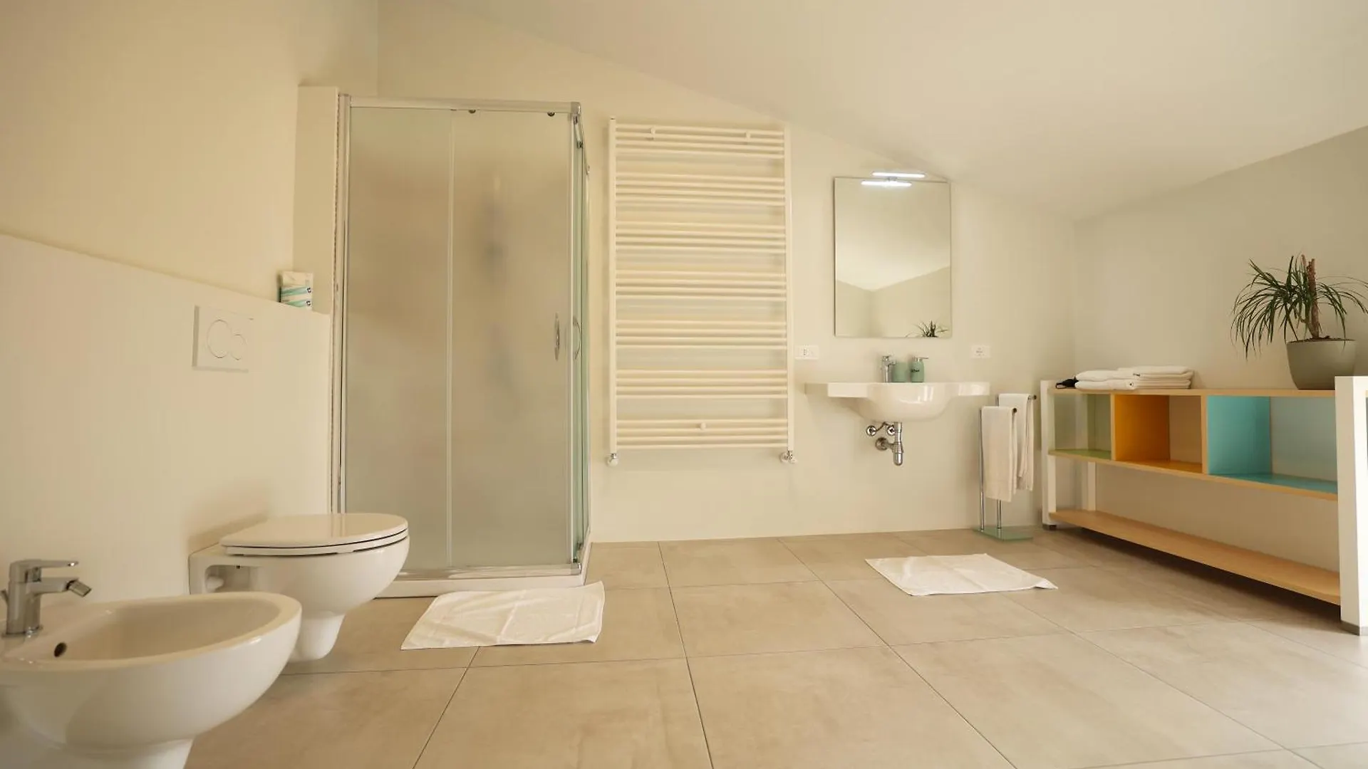 Vaarak Bed & Breakfast Bosa